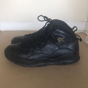 Air Jordan “NYC” 10’s
